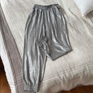 Festive relaxed pants 🪩